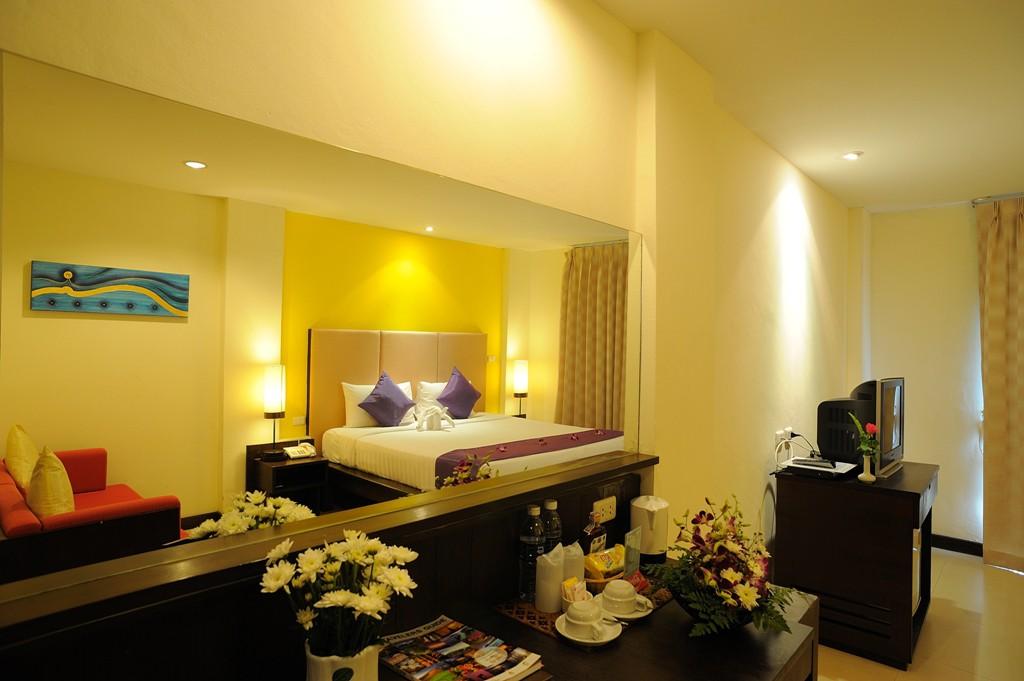 Baramee Resortel Patong Eksteriør billede
