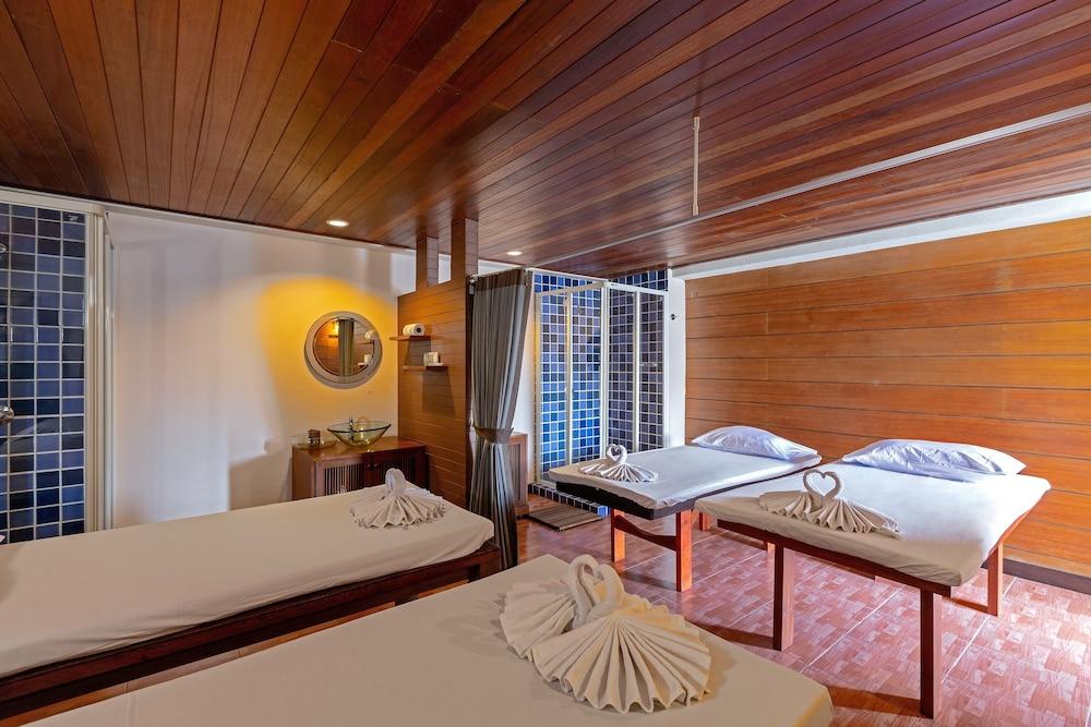 Baramee Resortel Patong Eksteriør billede