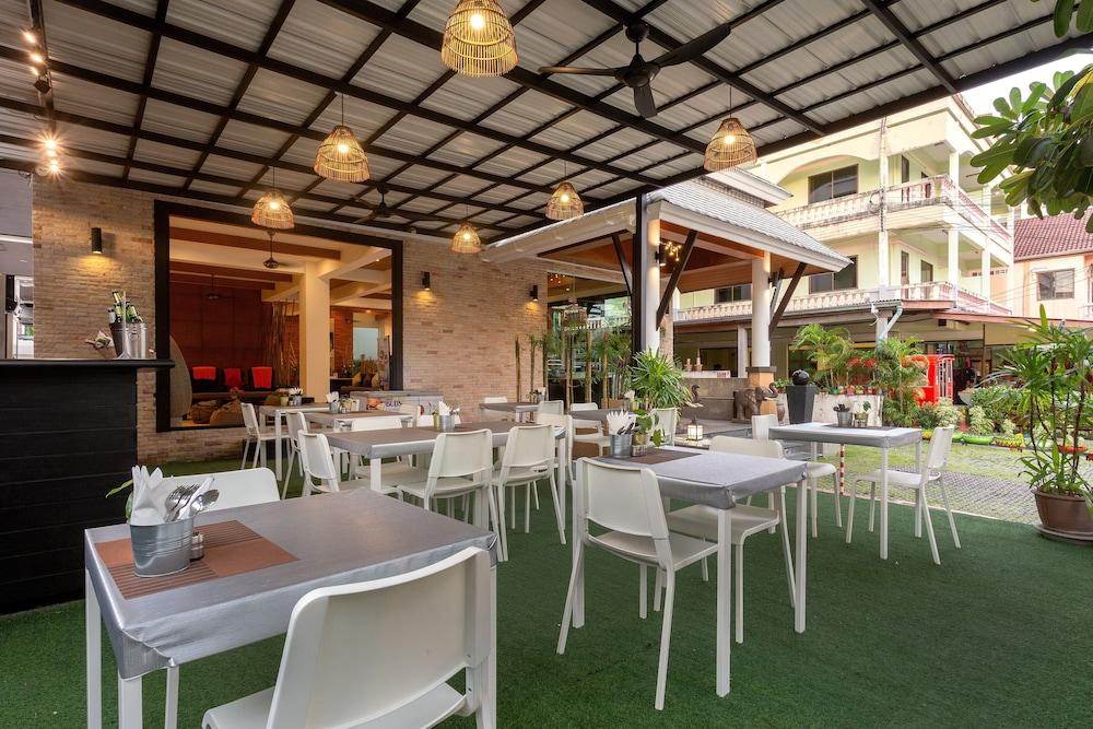 Baramee Resortel Patong Eksteriør billede