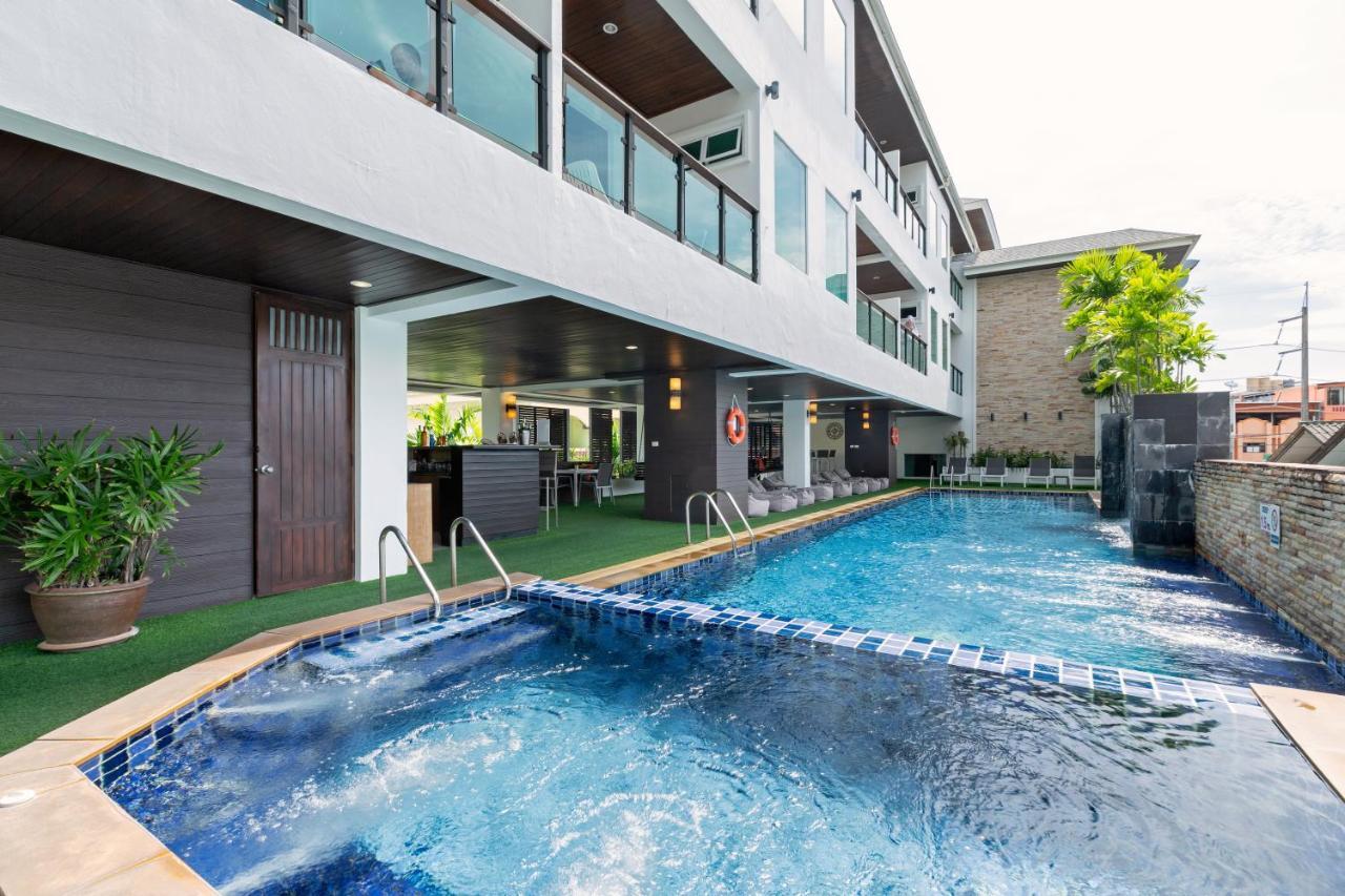 Baramee Resortel Patong Eksteriør billede